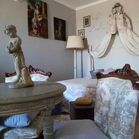 Romantica Bed & Breakfast
